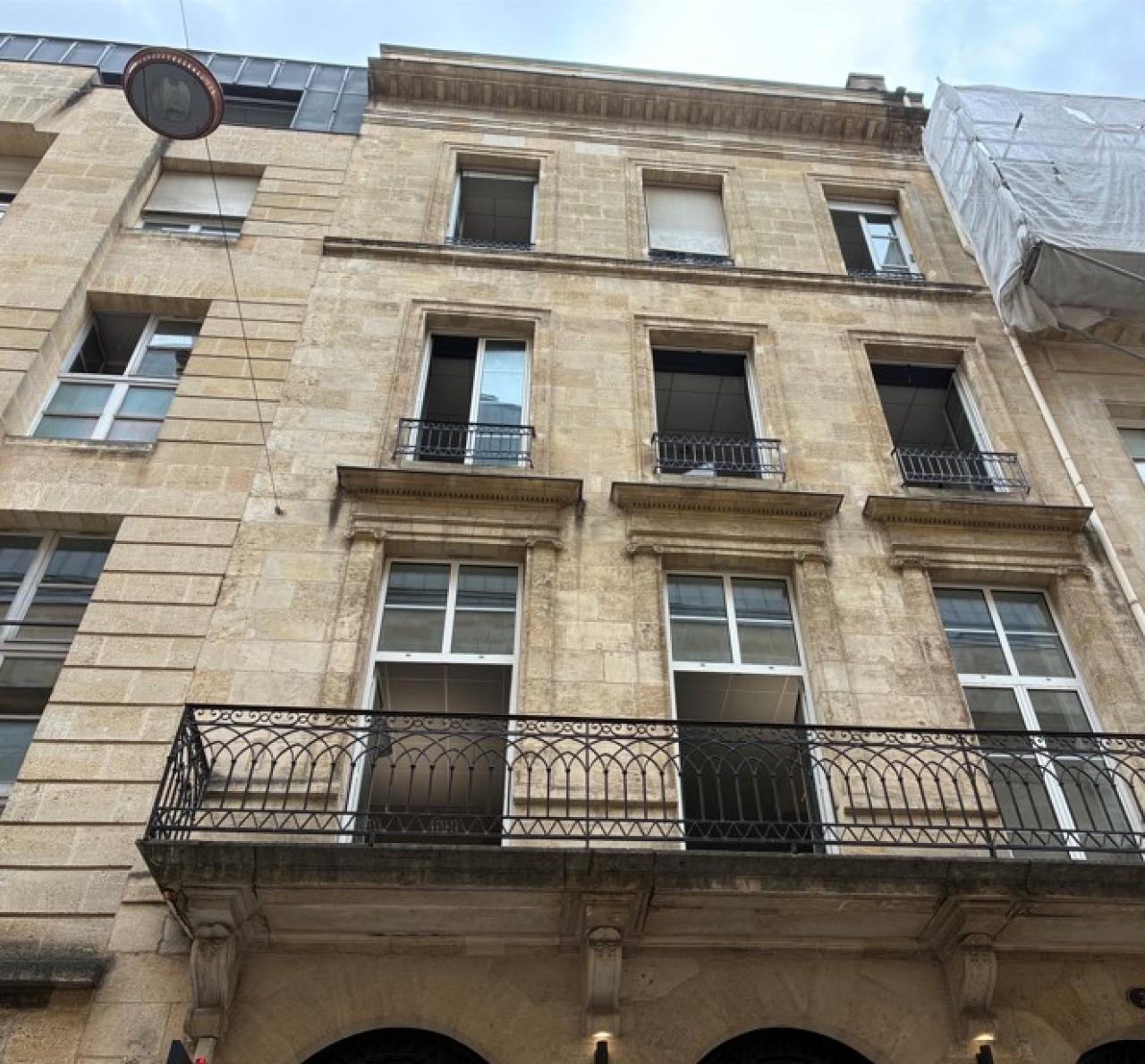 Bureau Bordeaux 113m² Location Bureau Bordeaux OLBUR2642079