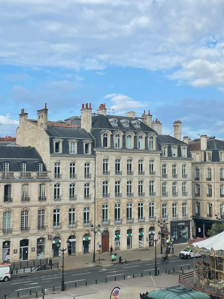 Bureau Bordeaux 906m² Location Bureau Bordeaux OLBUR2641143
