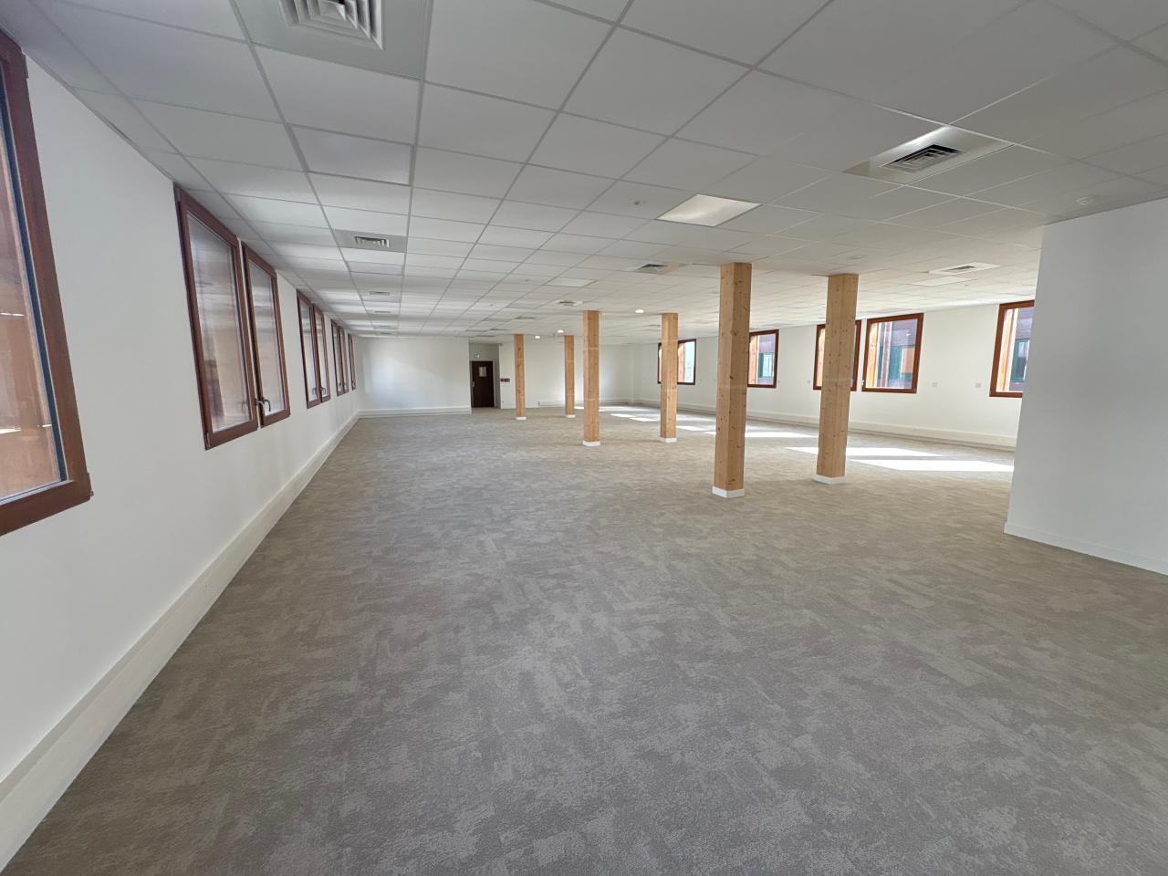 Bureau Nantes 551m² Location Bureau Nantes Loire-Atlantique OLBUR2639500 1