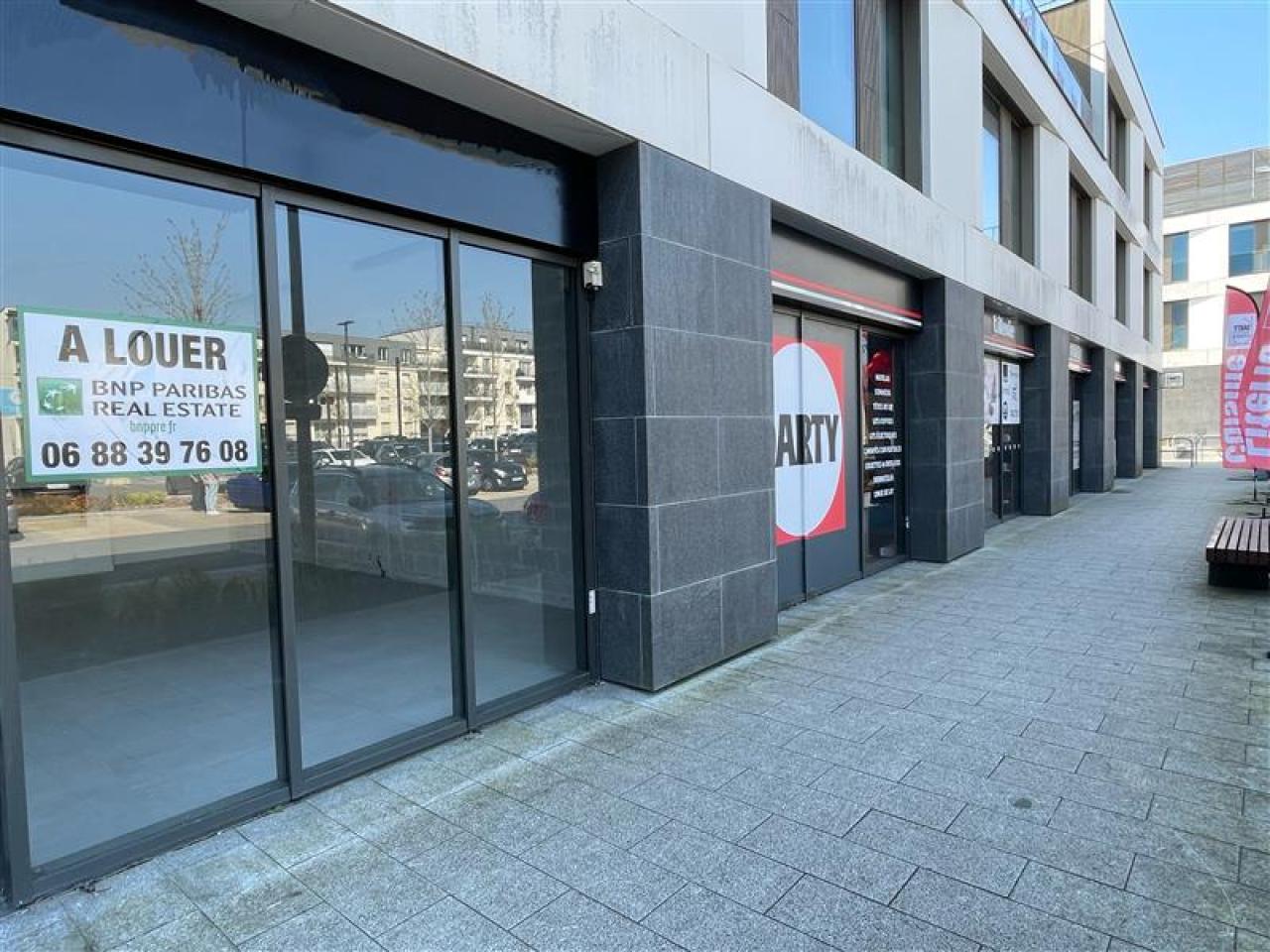 Commerce Châtenay-Malabry 200m² Location Commerce Châtenay-Malabry Hauts-de-Seine OLCOM2639536 1