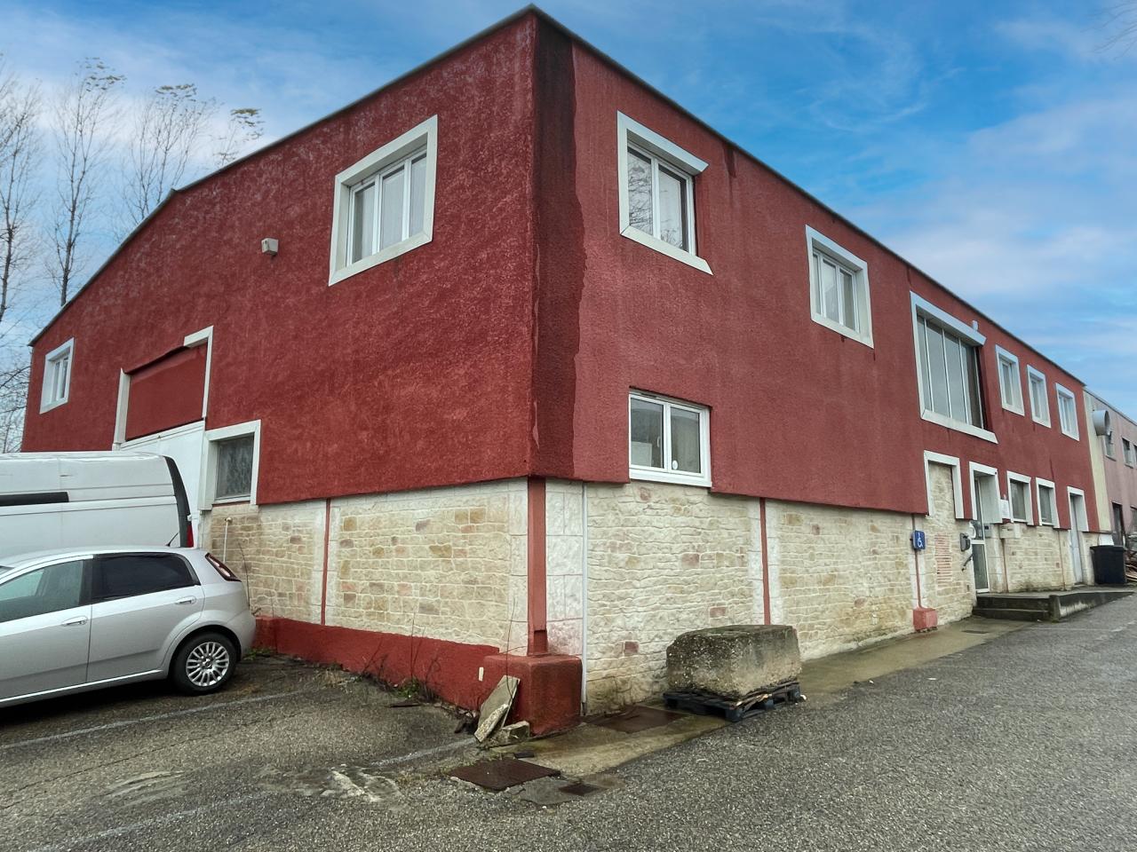 Local d'activité Saint-Genis-Laval 787m² Vente Local d'activité Saint-Genis-Laval Rhône OVACT2640015 1