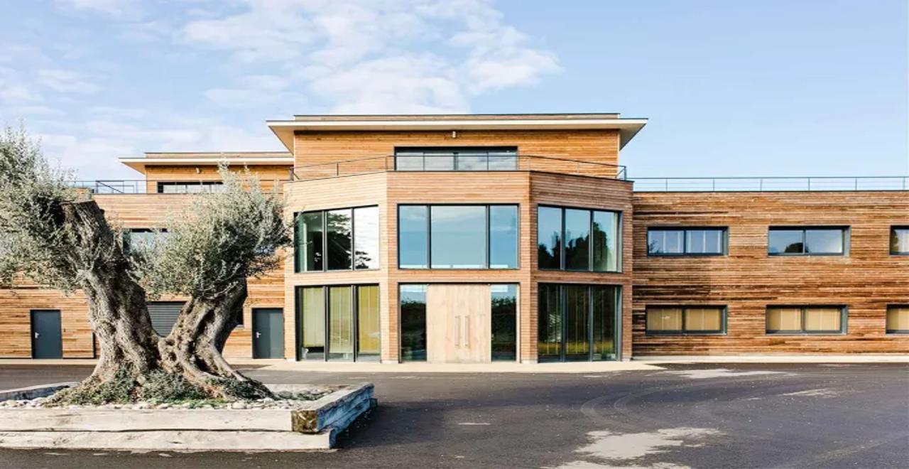 Bureau Saint-Rémy-de-Provence 1671m² Vente Bureau Saint-Rémy-de-Provence Bouches-du-Rhône OVBUR2639924 1