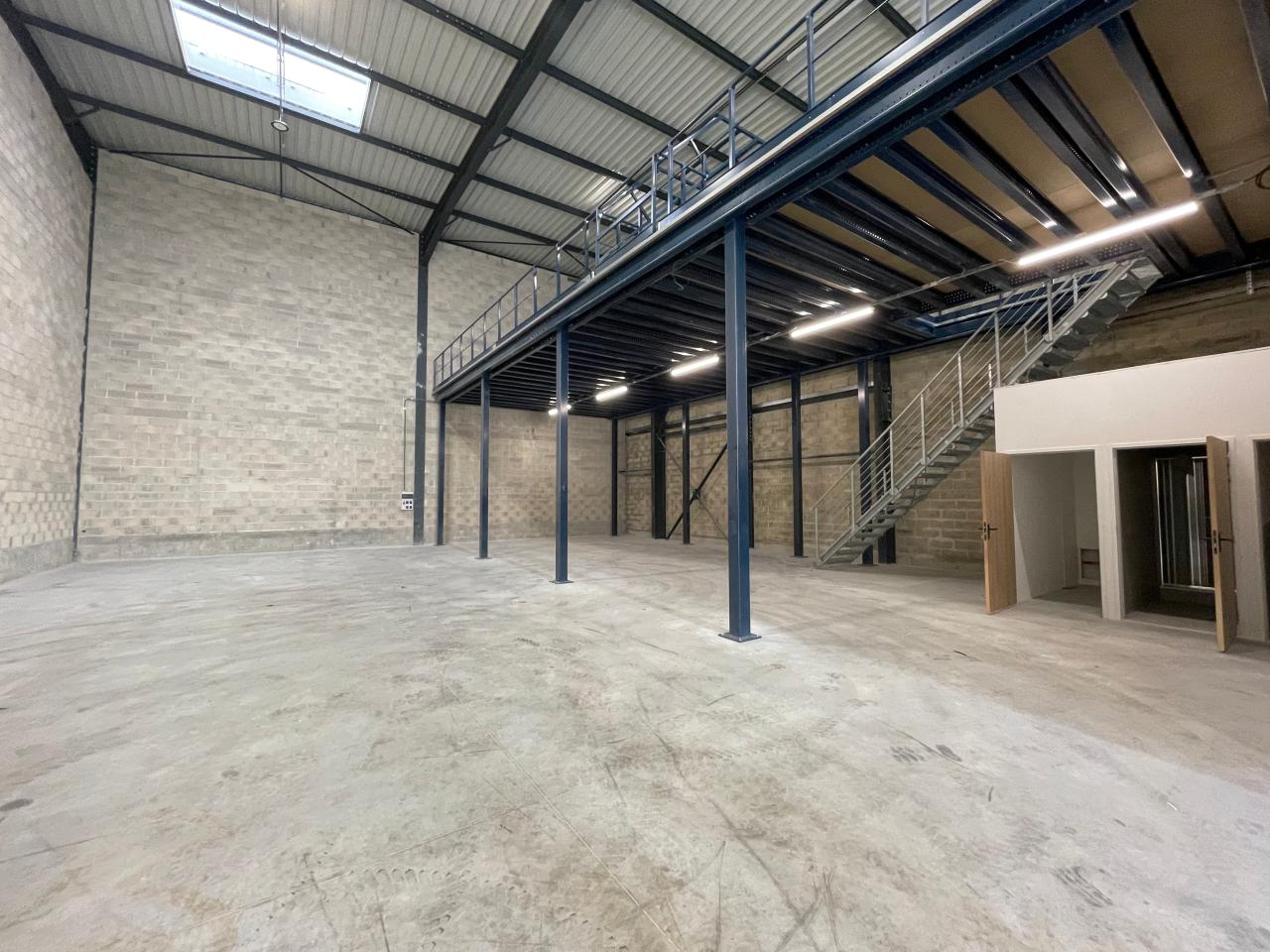 Local d'activité Serris 2137.16m² Location Local d'activité Serris OLACT2535339