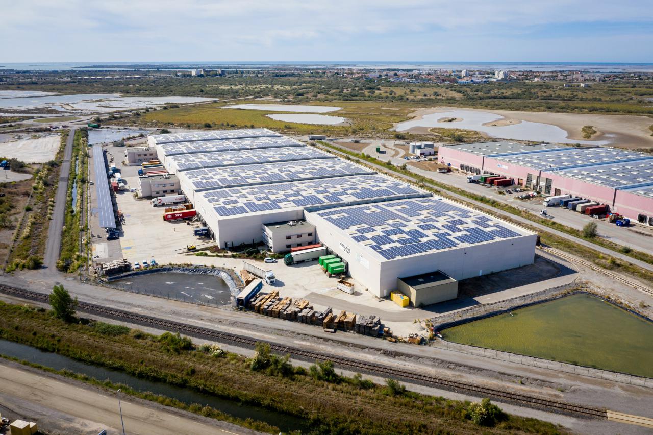 Entrepôt Port-Saint-Louis-du-Rhône 4997m² Location Entrepôt Port-Saint-Louis-du-Rhône Bouches-du-Rhône OLLOG2115637 1