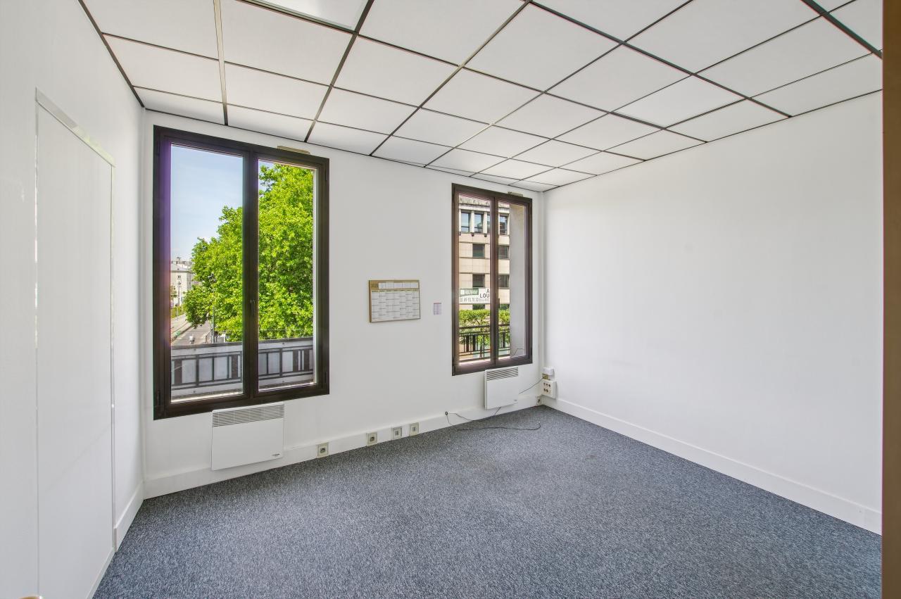 Bureau Saint-Denis 266m² Location Bureau Saint-Denis OLBUR2532659