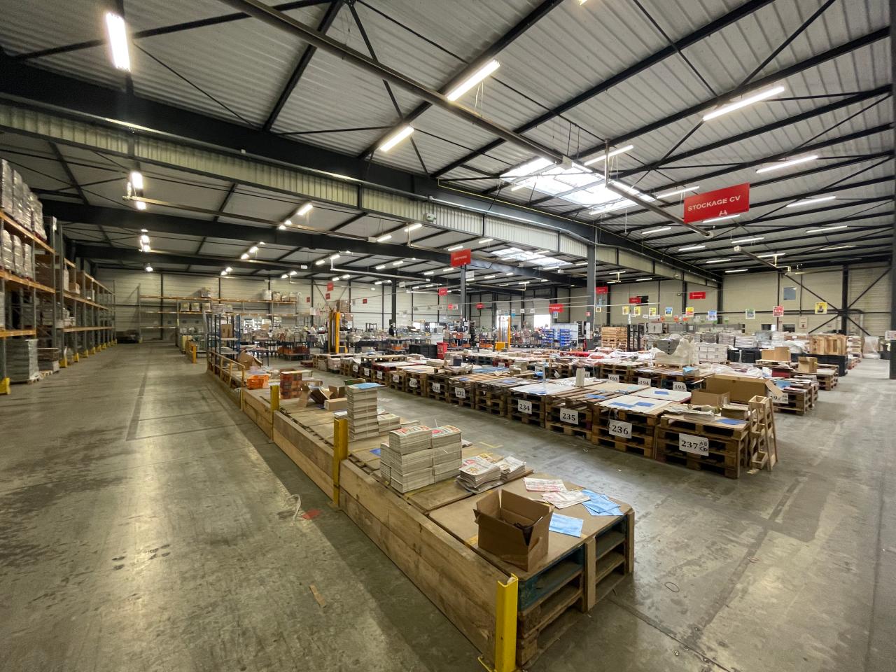 Local d'activité Longvic 3189m² Vente Local d'activité Longvic Côte-d'Or OVACT2531310 1