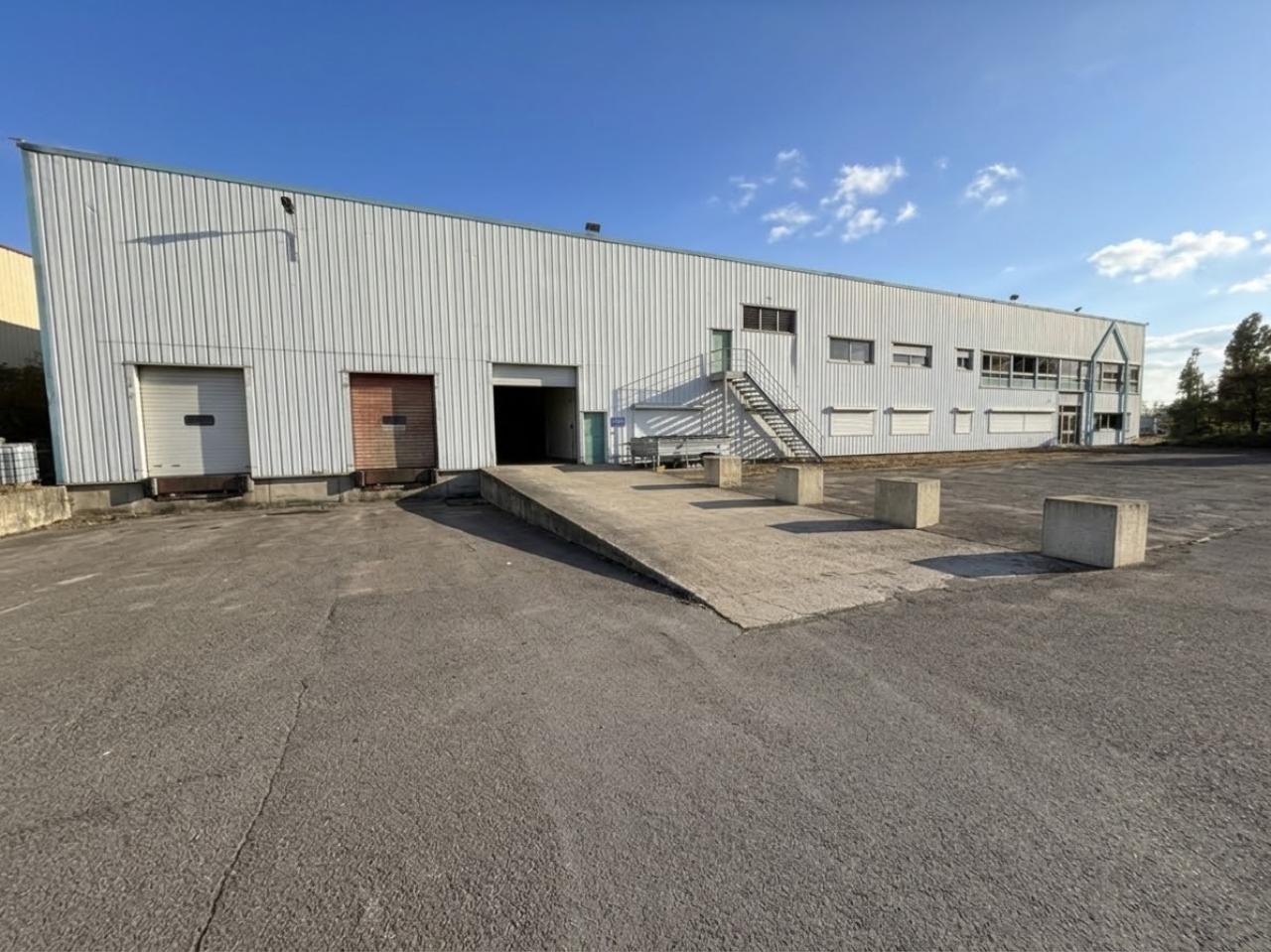 Local d'activité Ormes 3186.2m² Vente Local d'activité Ormes Loiret OVACT2641942