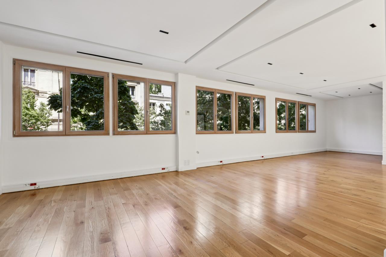 Bureau Paris 225m² Location Bureau Paris OLBUR2533252