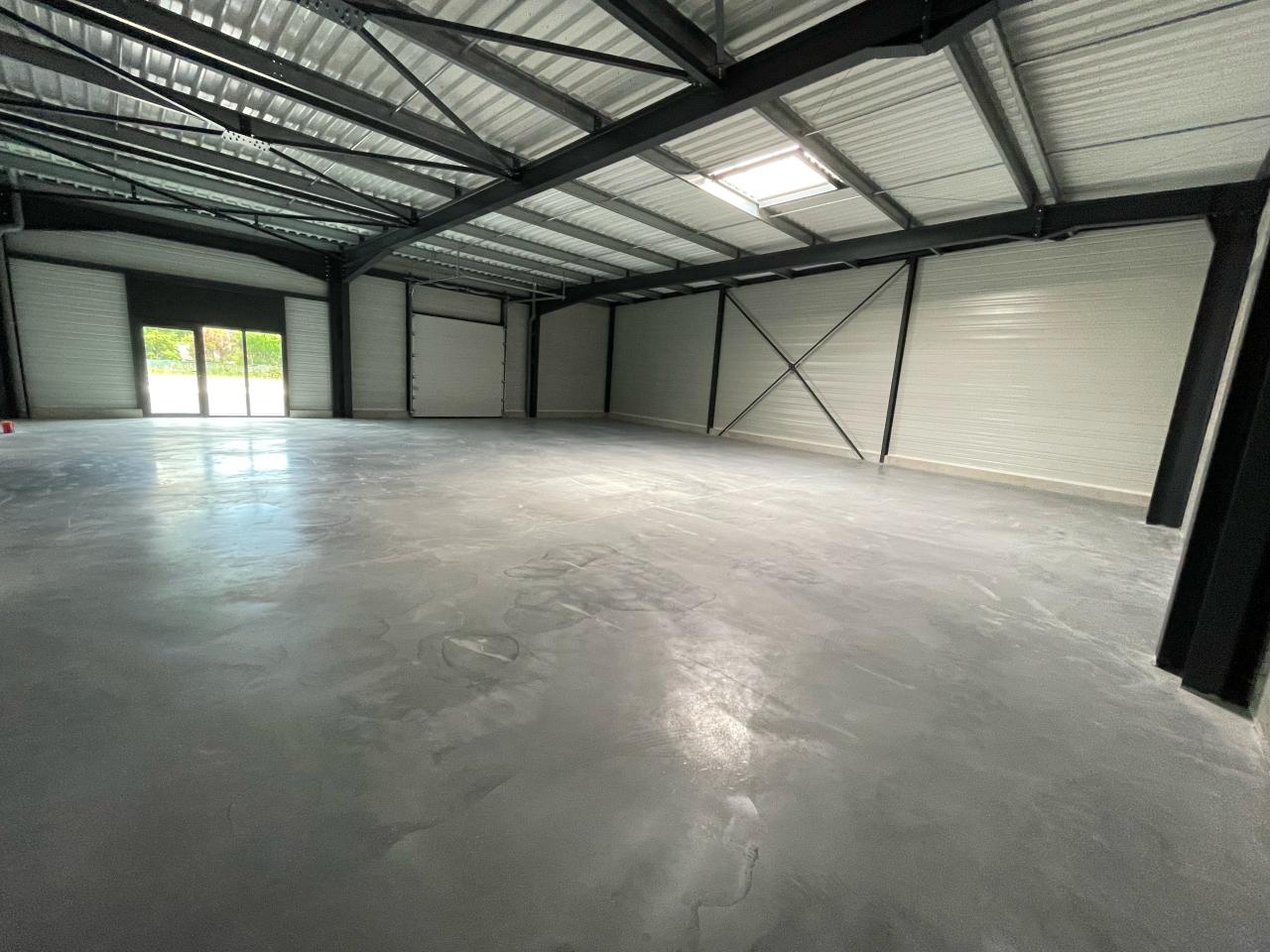 Local d'activité Bouëxière 822m² Vente Local d'activité Bouëxière Ille-et-Vilaine OVACT2531821 1