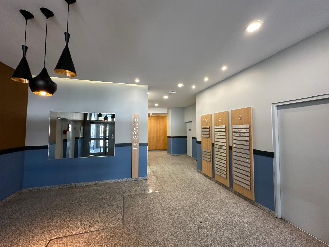 Bureau Nice 43.71m² Location Bureau Nice Alpes-Maritimes AOLBUR2424249_2