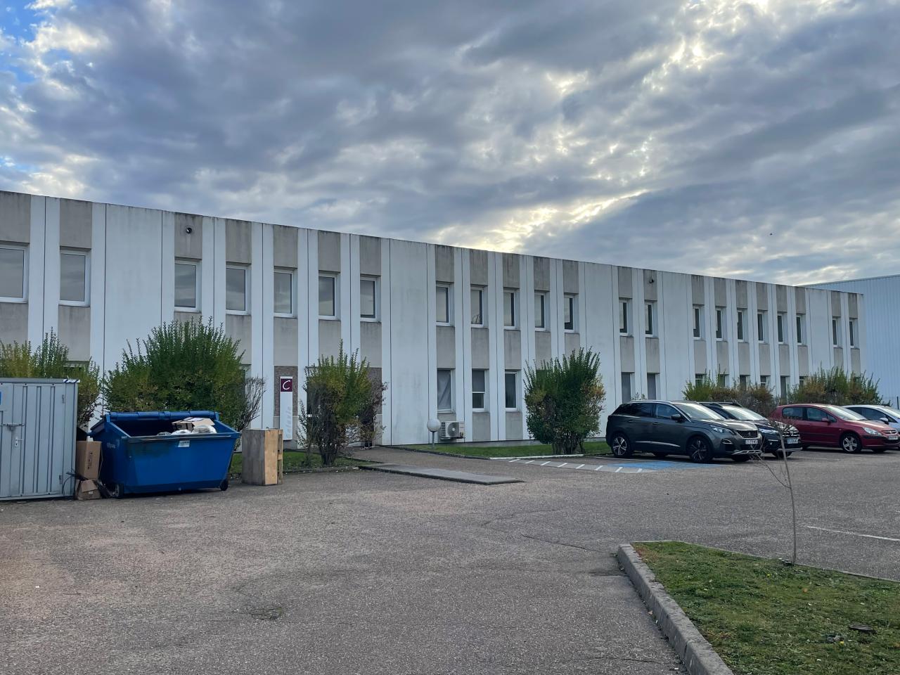 Bureau Ormes 200.21m² Location Bureau Ormes OLBUR2529510