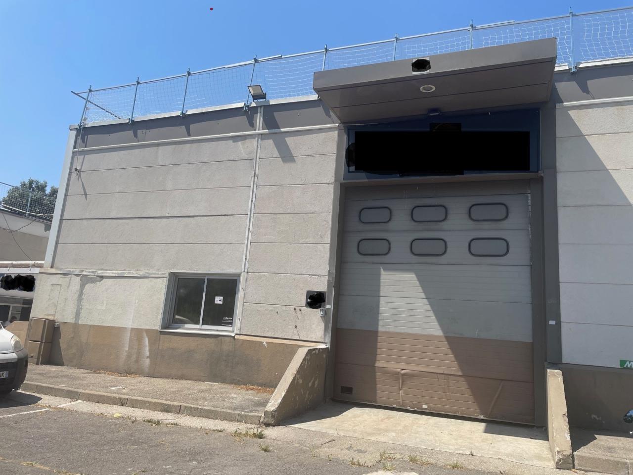 Local d'activité Marseille 696m² Location Local d'activité Marseille Bouches-du-Rhône OLACT2114590 1