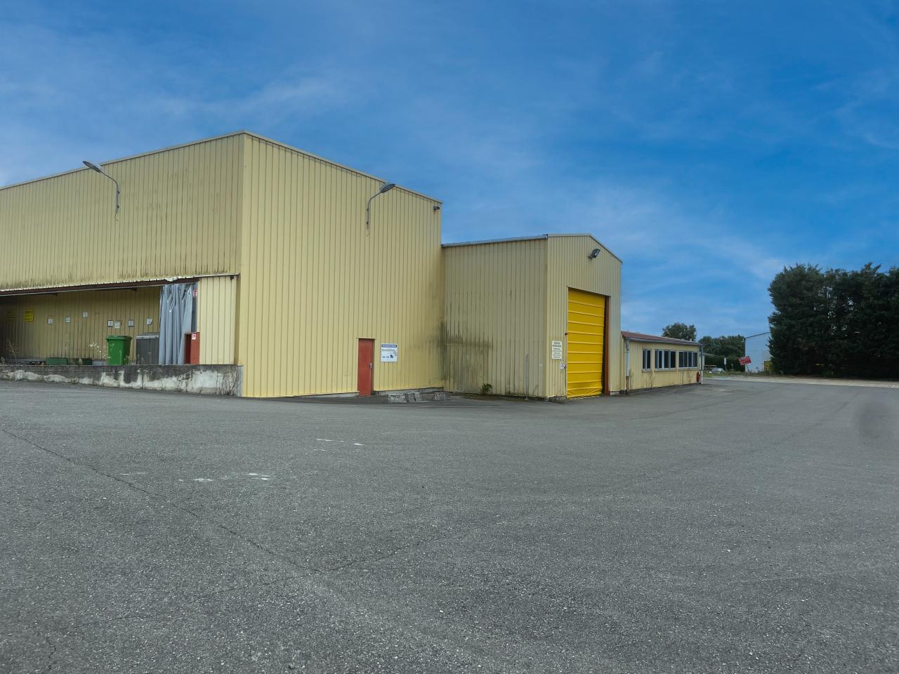 Local d'activité Saint-Trivier-sur-Moignans 6354.7m² Vente Local d'activité Saint-Trivier-sur-Moignans OVACT2534885