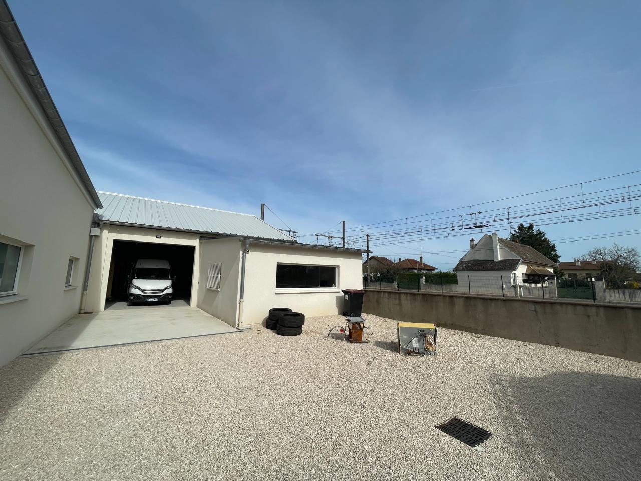 Local d'activité Beaune 422m² Location Local d'activité Beaune Côte-d'Or OLACT2531696 1