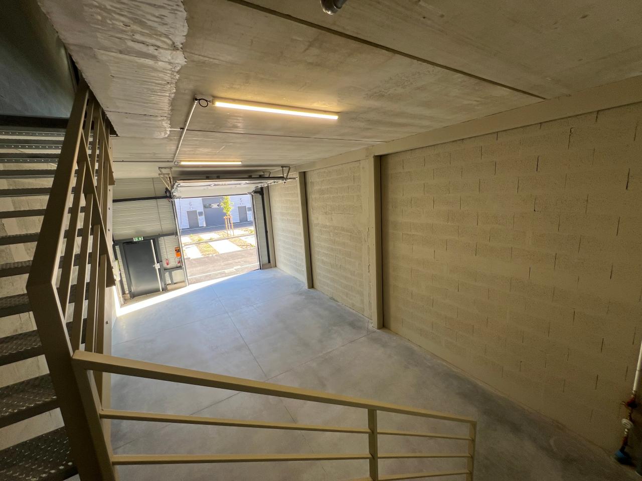 Local d'activité Gradignan 2442m² Location Local d'activité Gradignan Gironde OLACT2533116 1