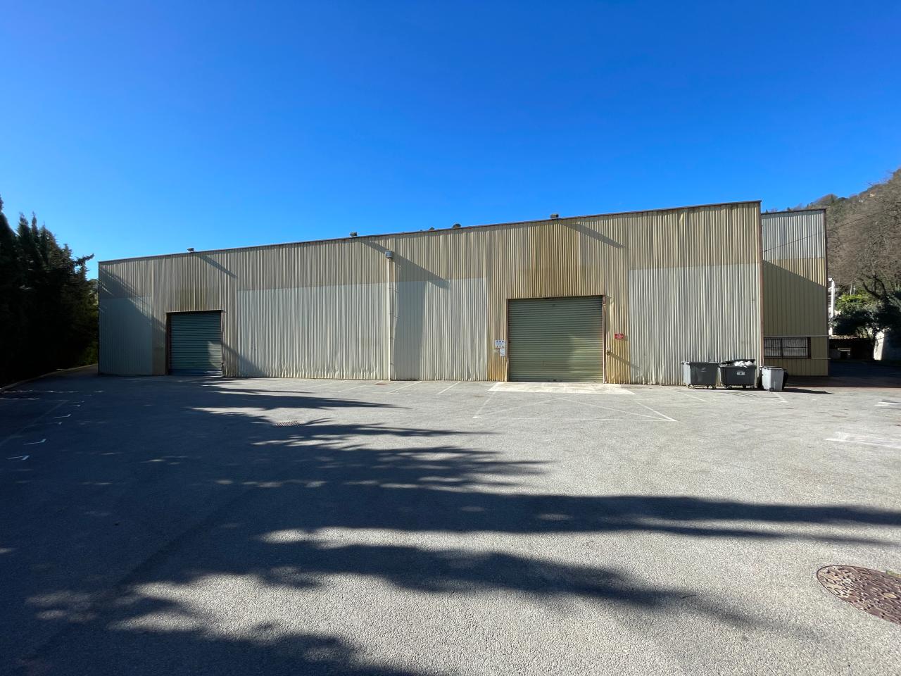 Local d'activité Saint-Jeannet 1004m² Location Local d'activité Saint-Jeannet Alpes-Maritimes OLACT2644073