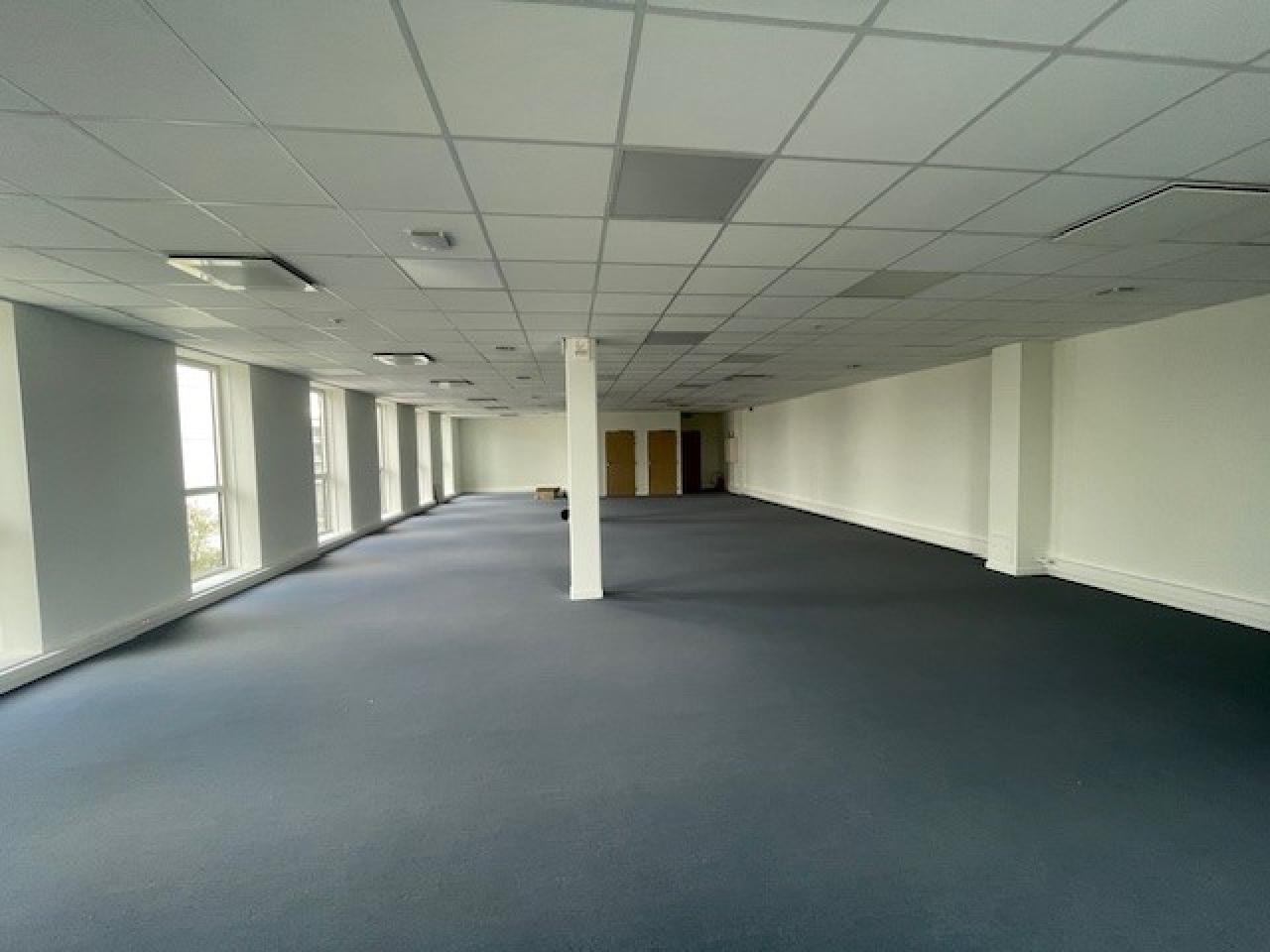 Bureau Orléans 178m² Vente Bureau Orléans Loiret OVBUR2113199 1