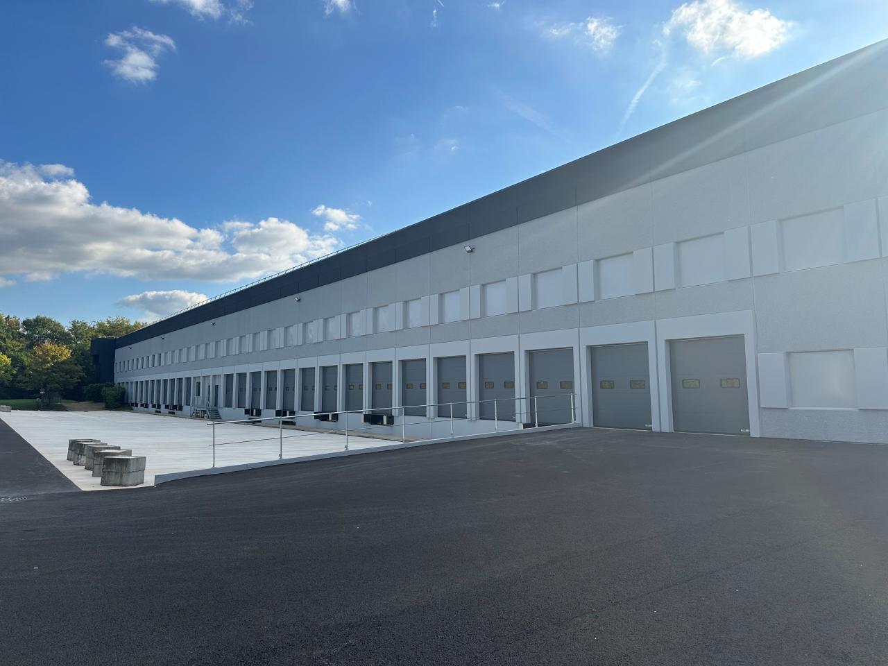 Entrepôt Classe C Lisses 8018m² Location Entrepôt Classe C Lisses OLLOG2426456