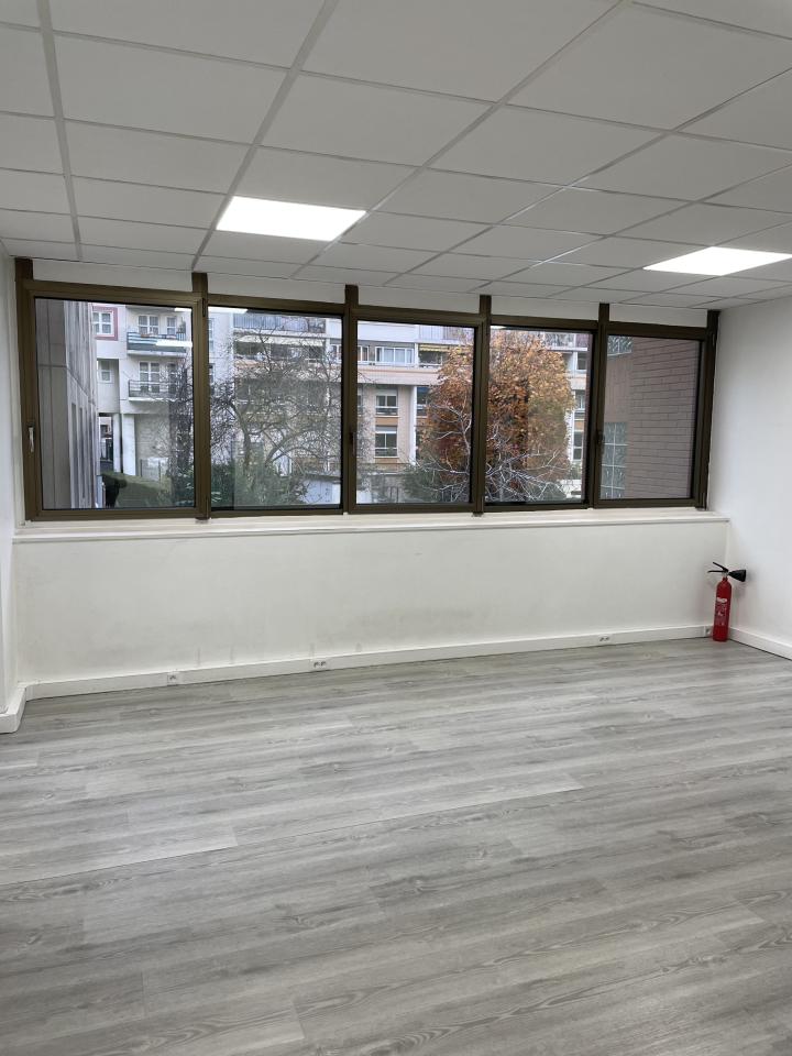 Bureau Montreuil 331m² Location Bureau Montreuil Seine-Saint-Denis OLBUR2536783 1