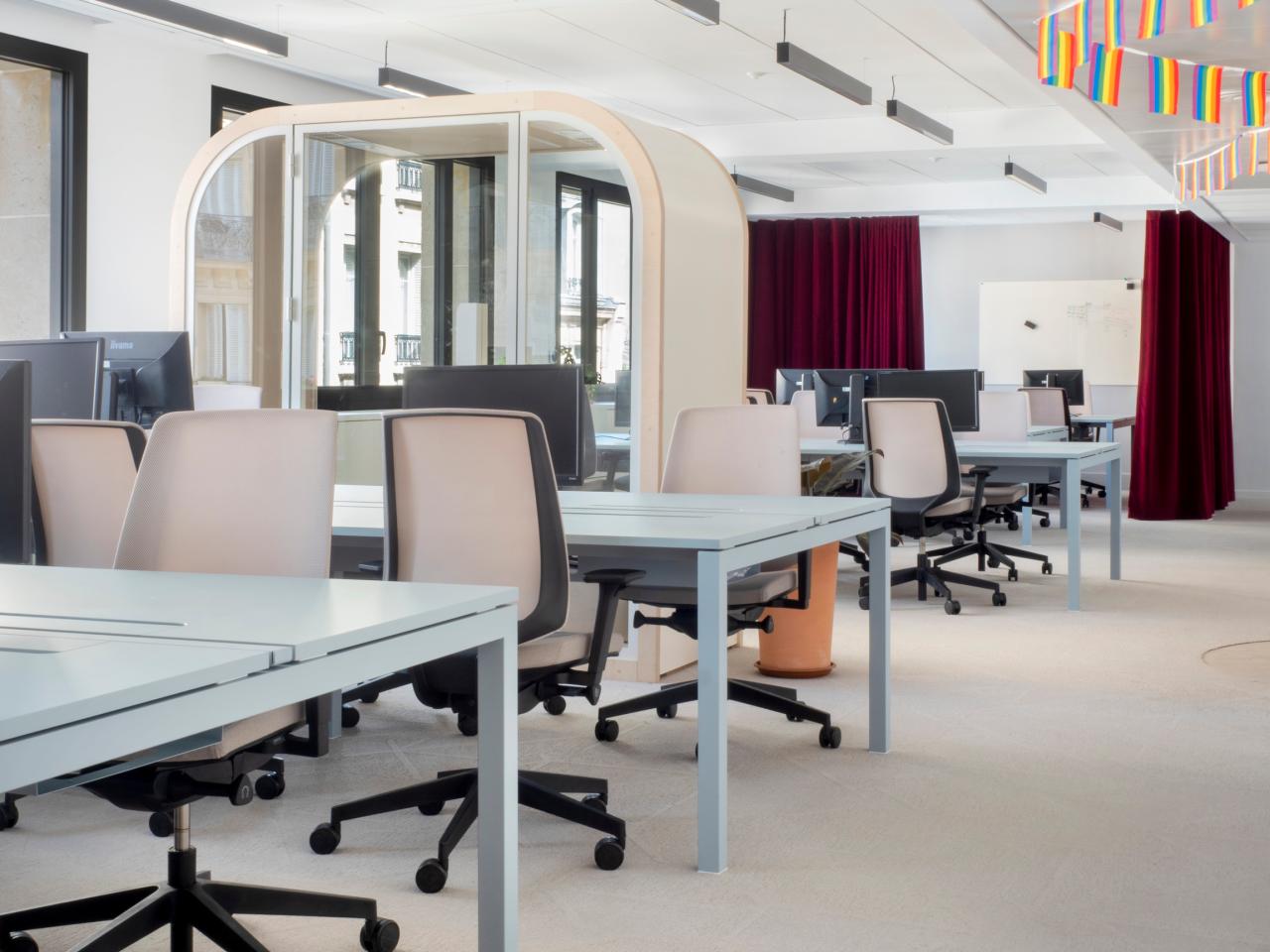 Coworking Paris 0m² Location Coworking Paris Paris OLBUR2536778 1
