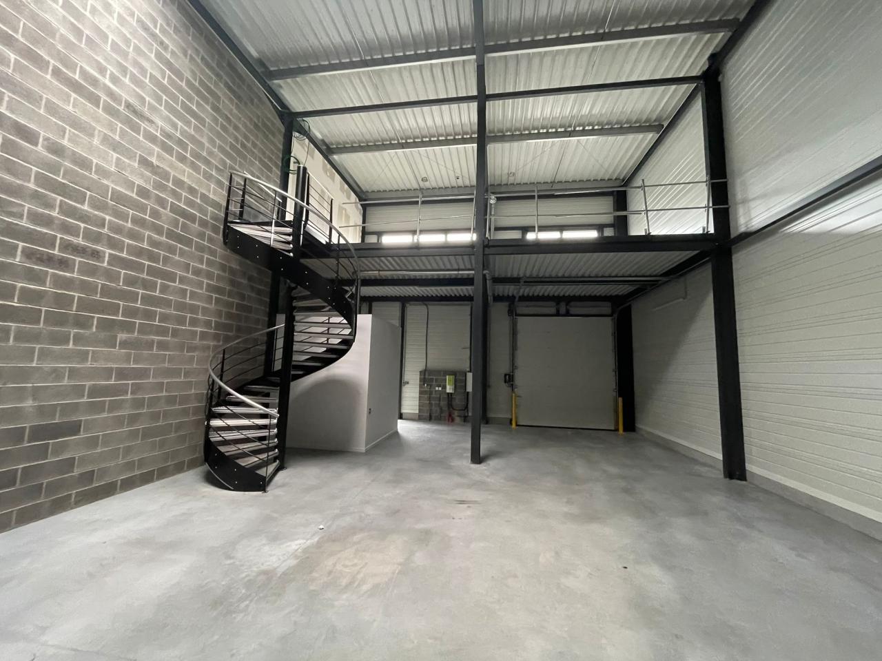 Local d'activité Sainghin-en-Mélantois 3893m² Location Local d'activité Sainghin-en-Mélantois Nord OLACT2316469 1