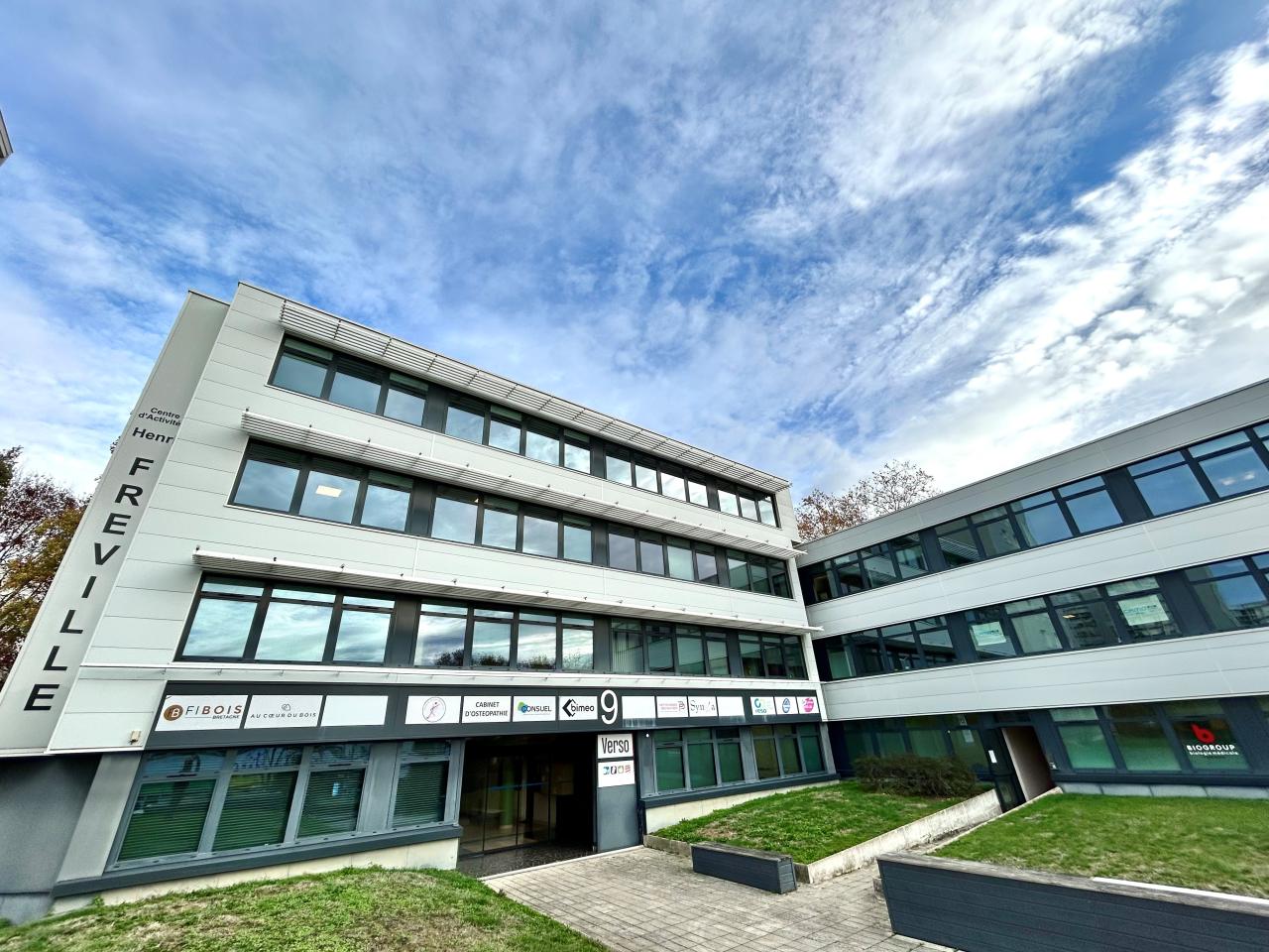 Bureau Rennes 143m² Location Bureau Rennes Ille-et-Vilaine OLBUR2424355 1