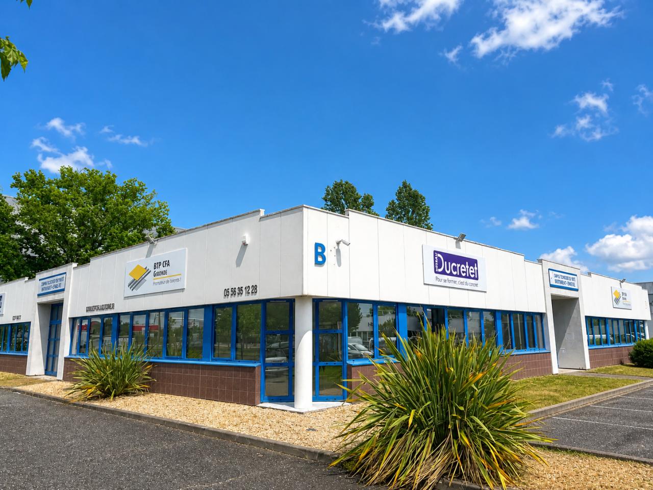 Bureau Mérignac 460m² Location Bureau Mérignac Gironde OLBUR2641449