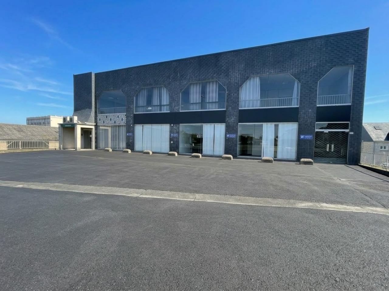 Local d'activité Fleury-les-Aubrais 740m² Location Local d'activité Fleury-les-Aubrais Loiret OLACT2645374