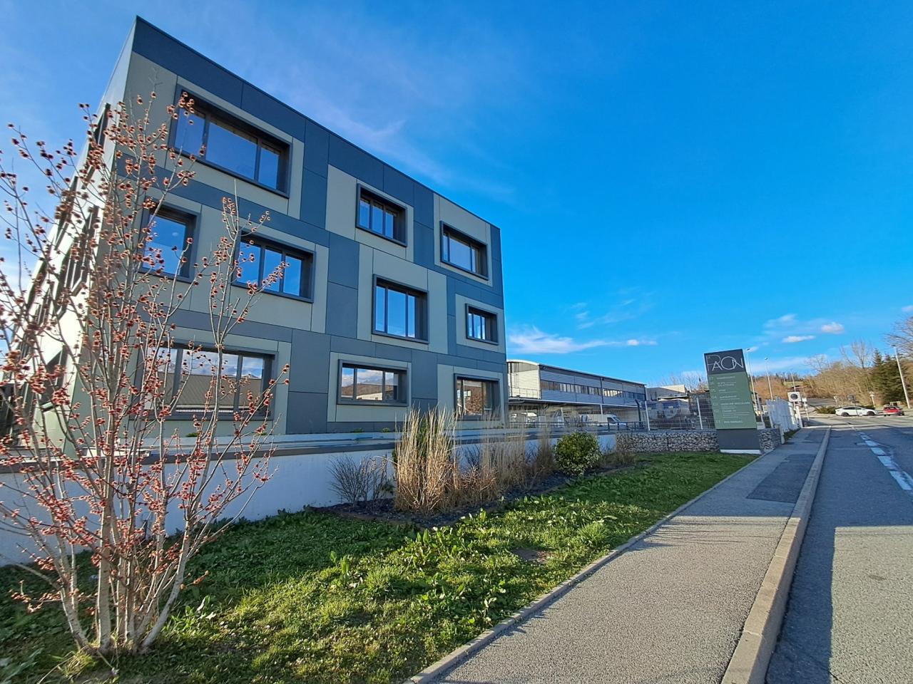 Bureau Pringy 220m² Location Bureau Pringy Haute-Savoie OLBUR2531950 1