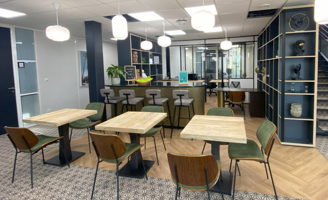 Coworking Aix-en-Provence 0m² Location Coworking Aix-en-Provence Bouches-du-Rhône OLBUR2428435 1