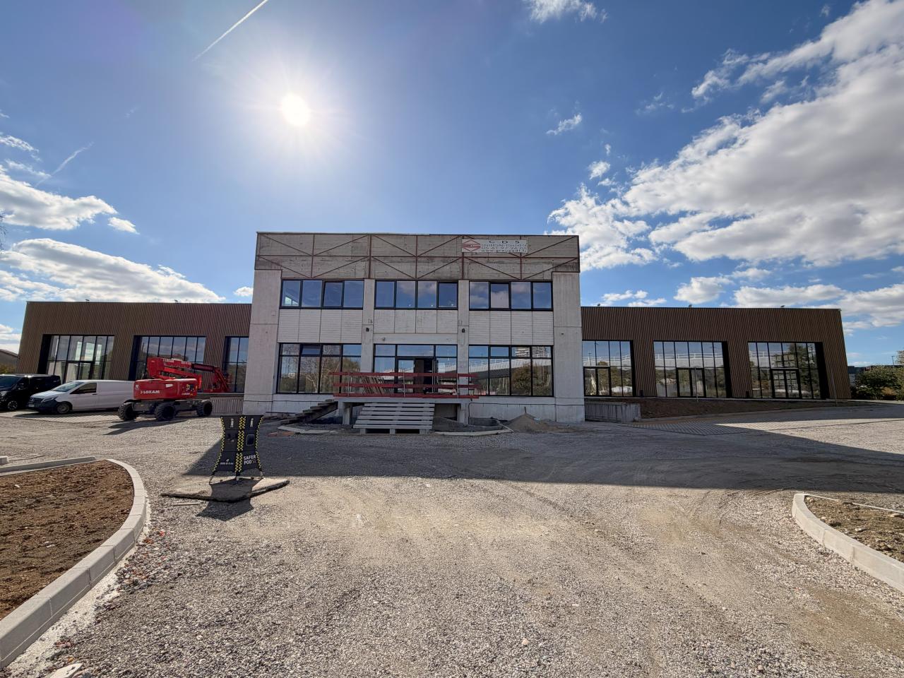Local d'activité Toulouse 496.83m² Location Local d'activité Toulouse Haute-Garonne OLACT2643782