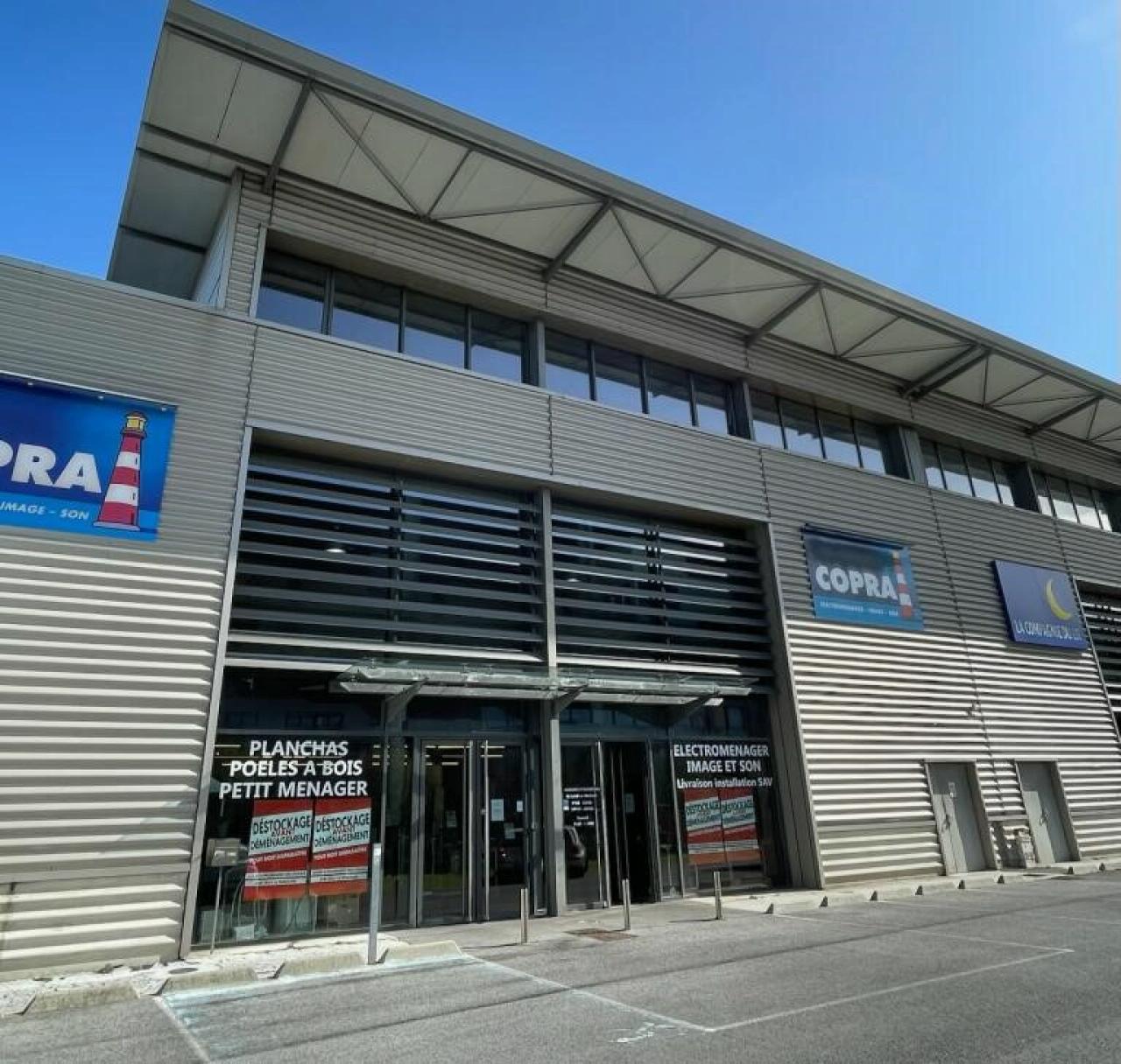 Commerce Bayonne 1200m² Location Commerce Bayonne Pyrénées-Atlantiques OLCOM2532383 1