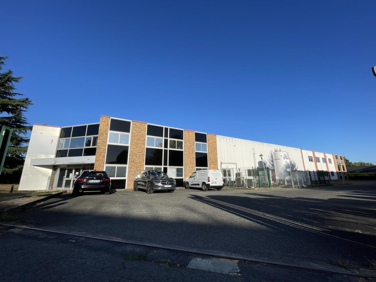 Local d'activité Villebon-sur-Yvette 960m² Location Local d'activité Villebon-sur-Yvette Essonne OLACT2644917