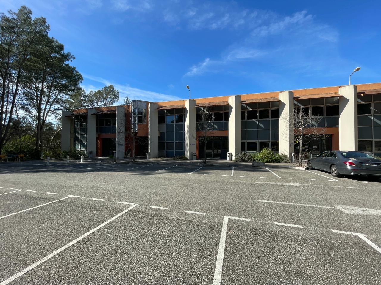 Bureau Sophia Antipolis 2352m² Location Bureau Sophia Antipolis Alpes-Maritimes OLBUR2530453 1