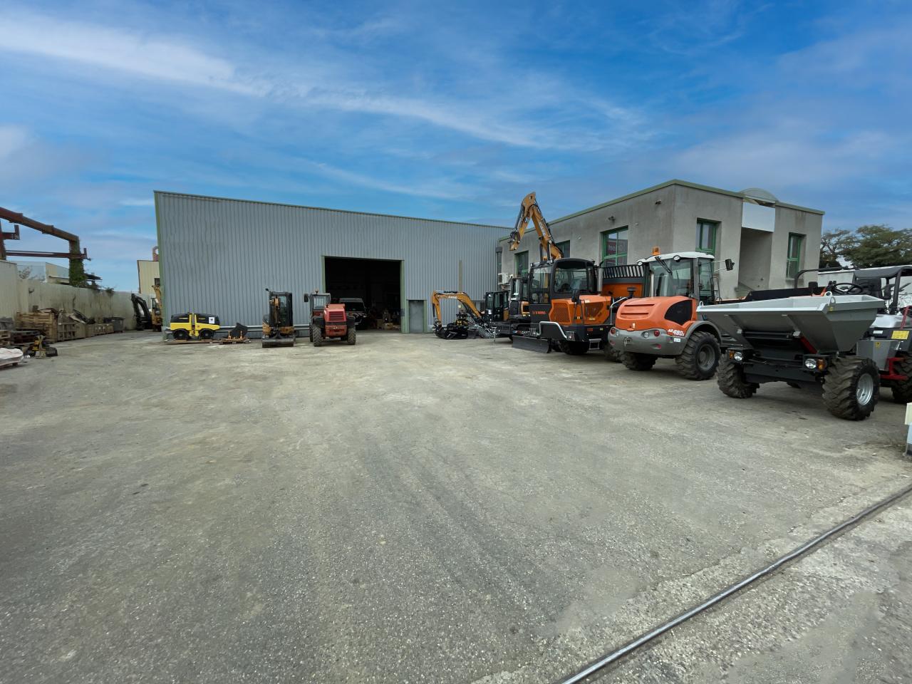 Local d'activité Saint-Bonnet-de-Mure 518m² Location Local d'activité Saint-Bonnet-de-Mure Rhône OLACT2536323 1