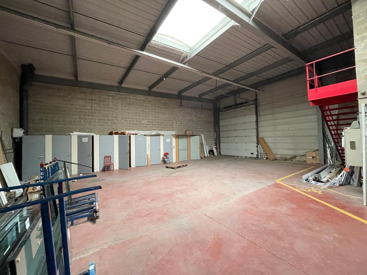 Local d'activité Noisiel 905m² Location Local d'activité Noisiel Seine-et-Marne OLACT2536306 1