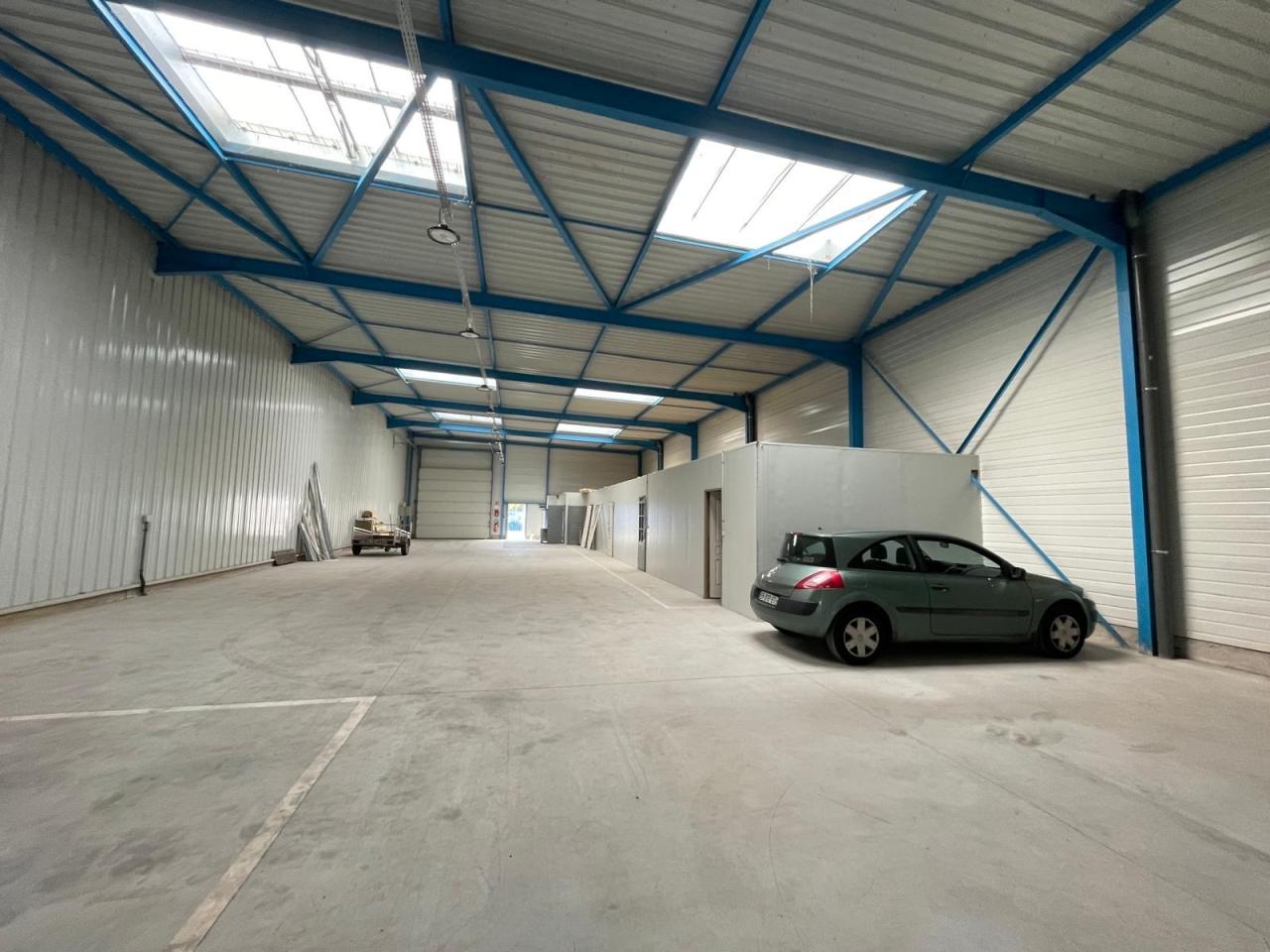 Local d'activité Courchelettes 450m² Location Local d'activité Courchelettes Nord OLACT2645196