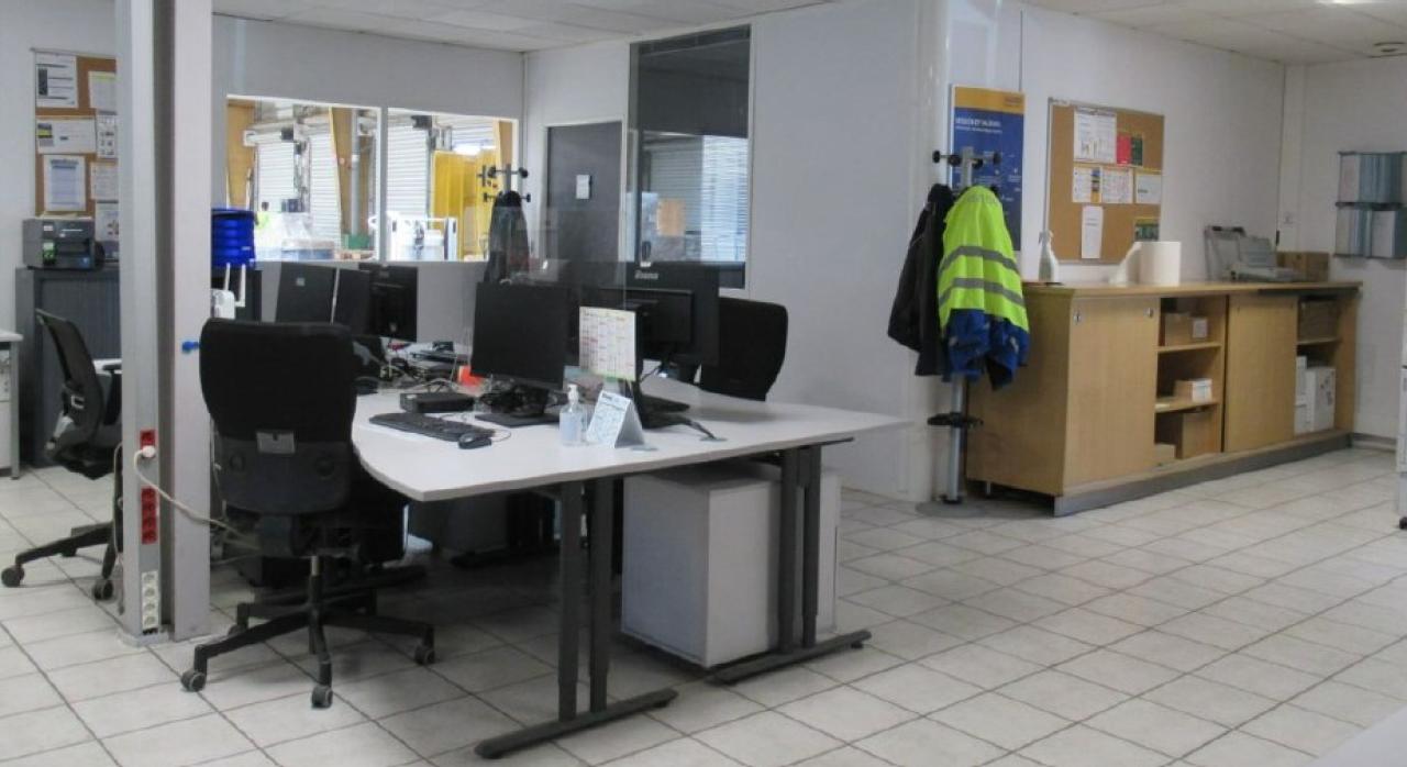 Entrepôt Avignon 3071m² Vente Entrepôt Avignon OVLOG2533967