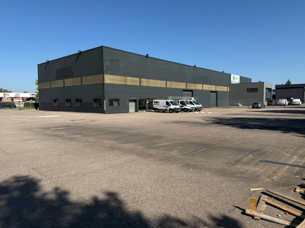 Local d'activité Ennery 1170m² Location Local d'activité Ennery OLACT2425858