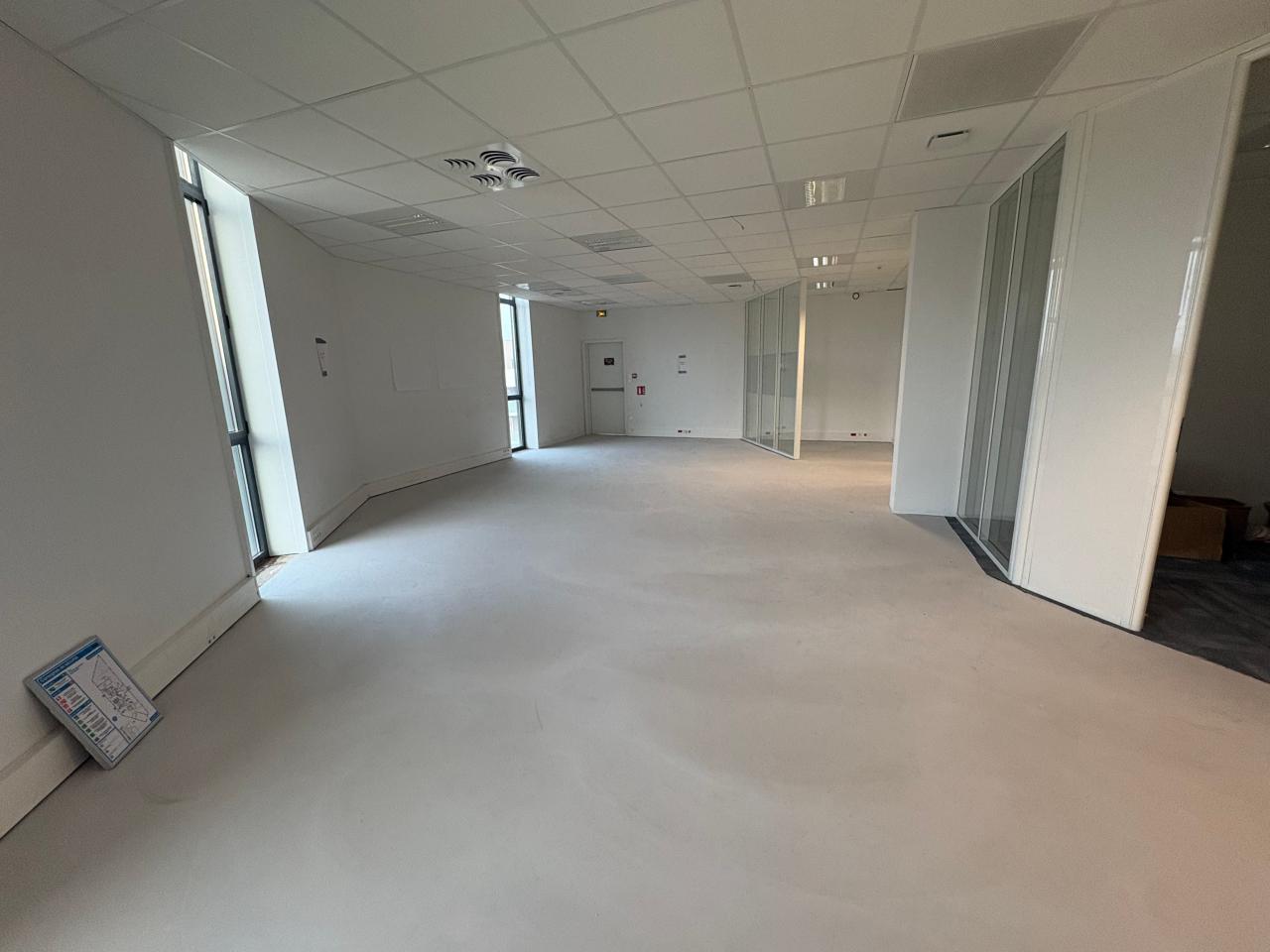 Bureau Nantes 389m² Location Bureau Nantes Loire-Atlantique OLBUR2205337 1