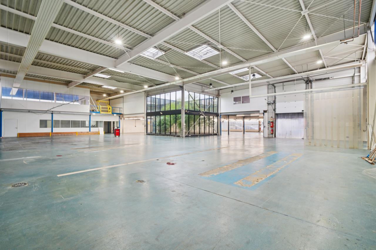 Local d'activité Champigny-sur-Marne 1811m² Vente Local d'activité Champigny-sur-Marne Val-de-Marne OVACT2533676 1