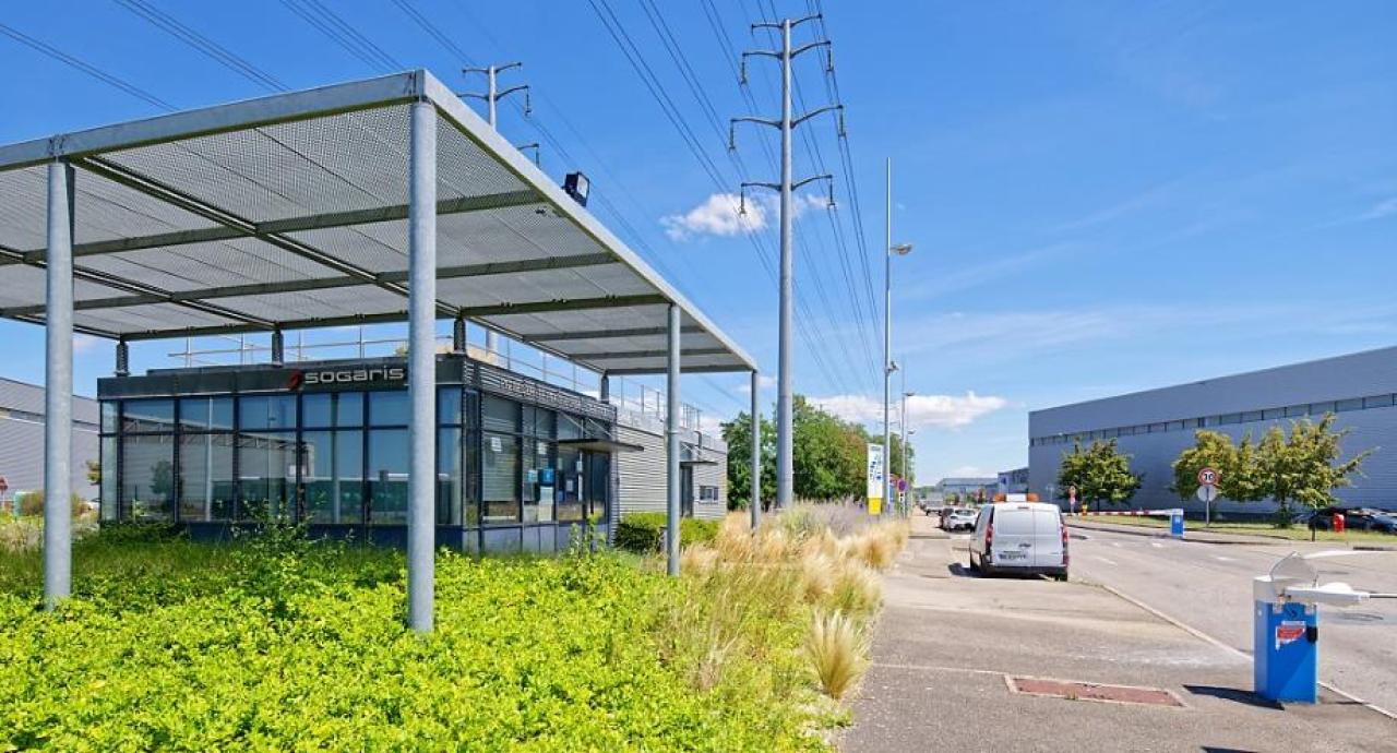 Local d'activité Mions 7933m² Location Local d'activité Mions OLACT2534060