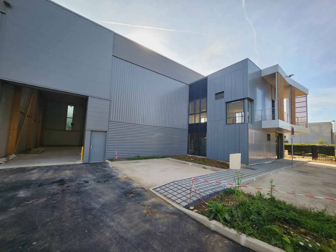 Local d'activité Chanteloup-en-Brie 872m² Vente Local d'activité Chanteloup-en-Brie Seine-et-Marne OVACT2536656 1