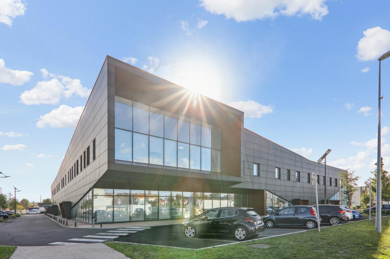 Local d'activité Bonneuil-sur-Marne 311m² Location Local d'activité Bonneuil-sur-Marne OLACT2316562