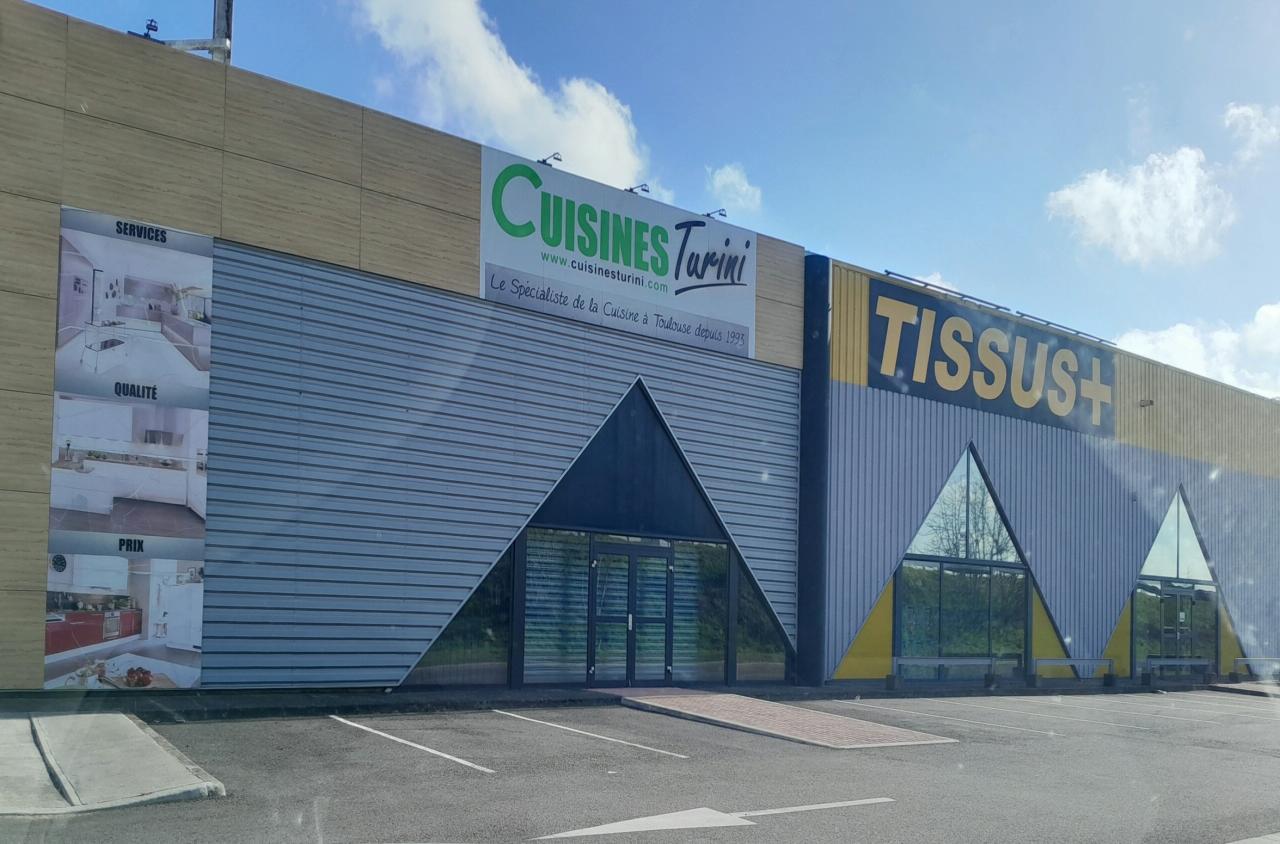 Commerce Portet-sur-Garonne 450m² Location Commerce Portet-sur-Garonne Haute-Garonne OLCOM2532134 1