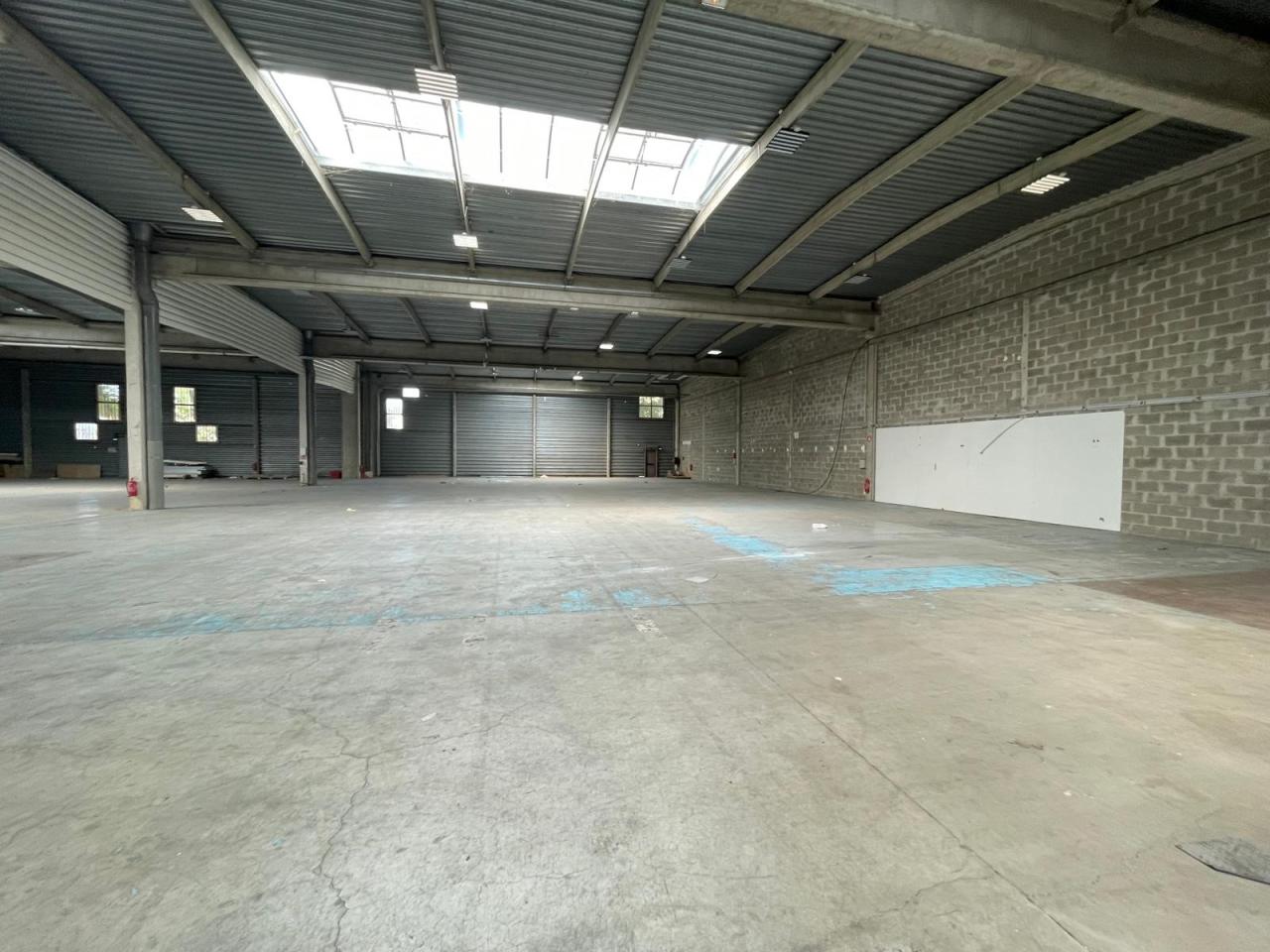 Local d'activité Croissy-Beaubourg 1400m² Location Local d'activité Croissy-Beaubourg OLACT2534865