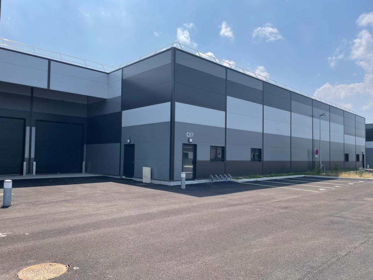 Local d'activité Janneyrias 10320m² Location Local d'activité Janneyrias OLACT2424177