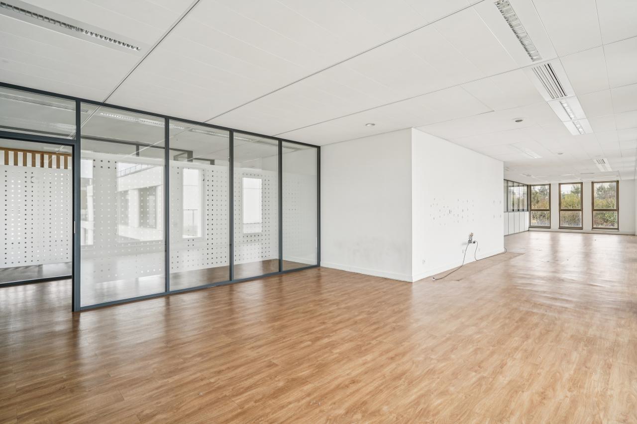 Bureau Châtenay-Malabry 1725m² Location Bureau Châtenay-Malabry Hauts-de-Seine OLBUR2423444 1
