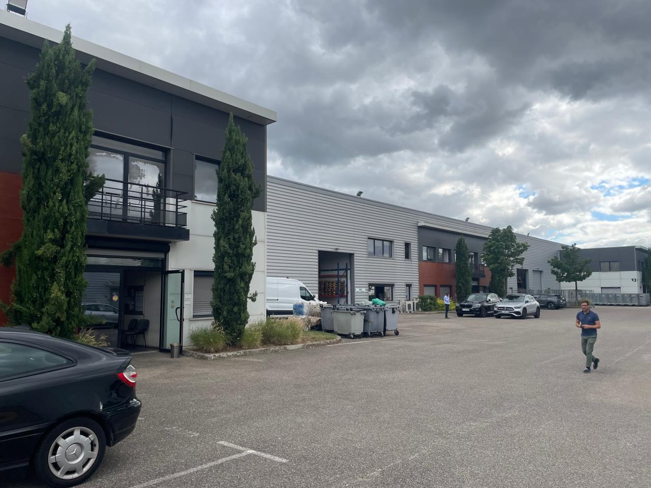 Local d'activité Décines-Charpieu 2740.4m² Location Local d'activité Décines-Charpieu OLACT2533705