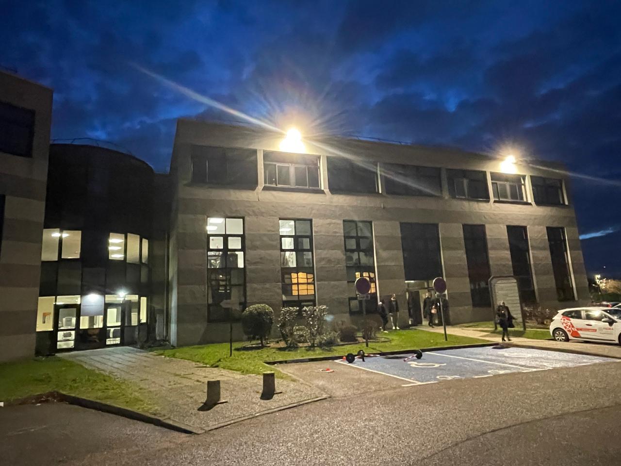 Bureau Le Petit-Quevilly 254m² Location Bureau Le Petit-Quevilly Seine-Maritime OLBUR2538042 1